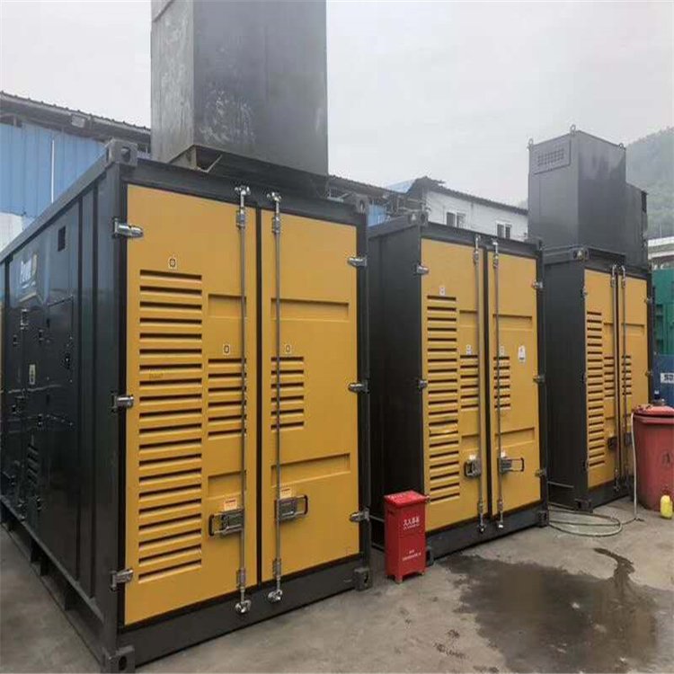 洛江温度变化对不同类型欠压保护装置的可靠性影响有何差异？